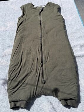 Kyte BABY Green Walker Sleep Sack M